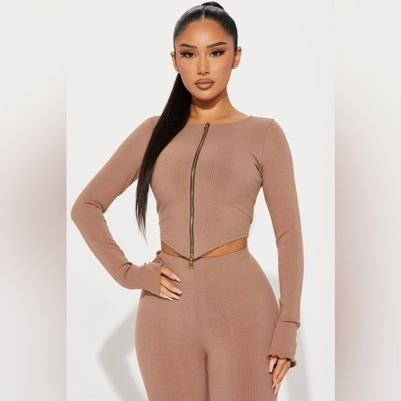 Chic SNATCHED Two-Piece Set in Taupe - Picture 2 of 14